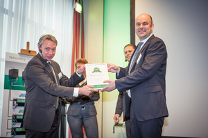Předání ocenení Distributor roku 2012